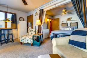 2 Mi to Lake Winnebago Studio with Private Yard!
